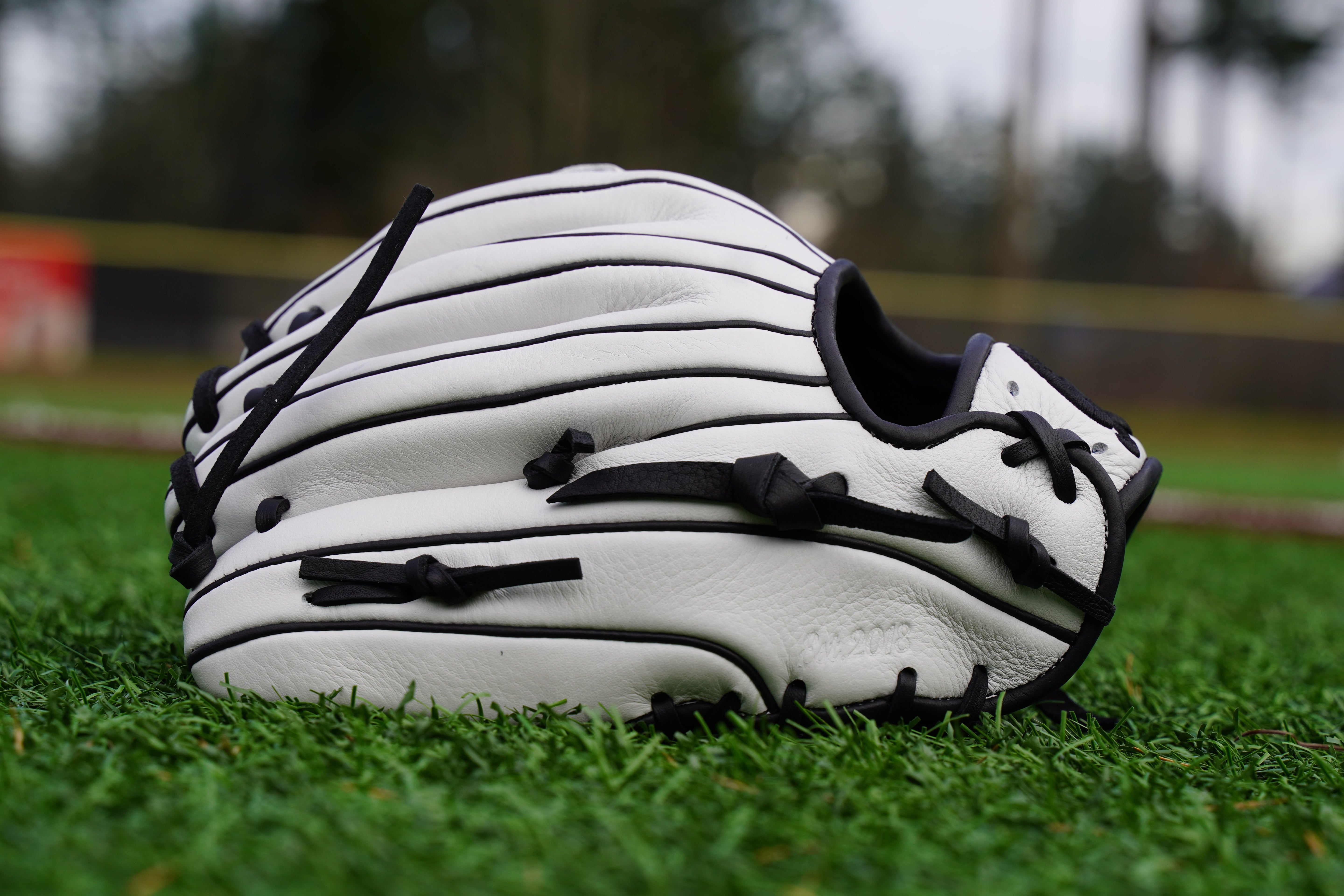 11.25" Infield I-Web Grace Glove - Youth Baseball Glove