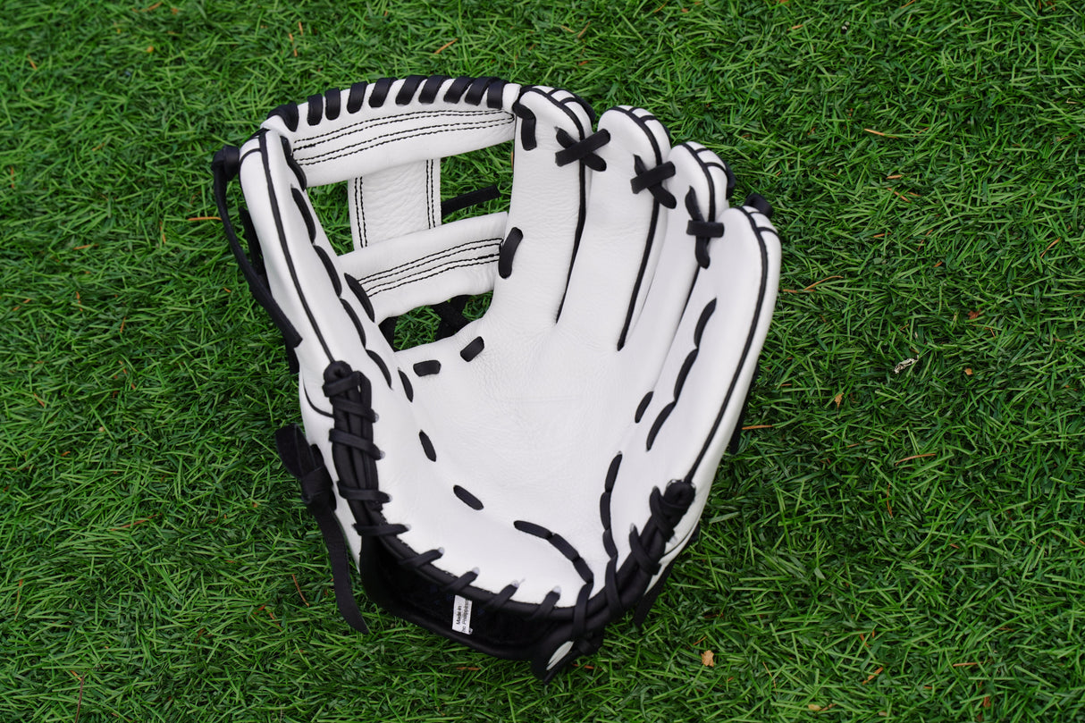 11.25" Infield I-Web Grace Glove - Youth Baseball Glove