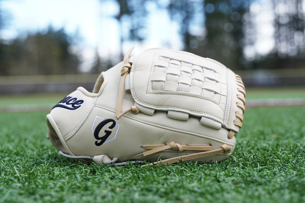 12" Infield/ Outfield Closed Web Grace Glove - Model GG-12B