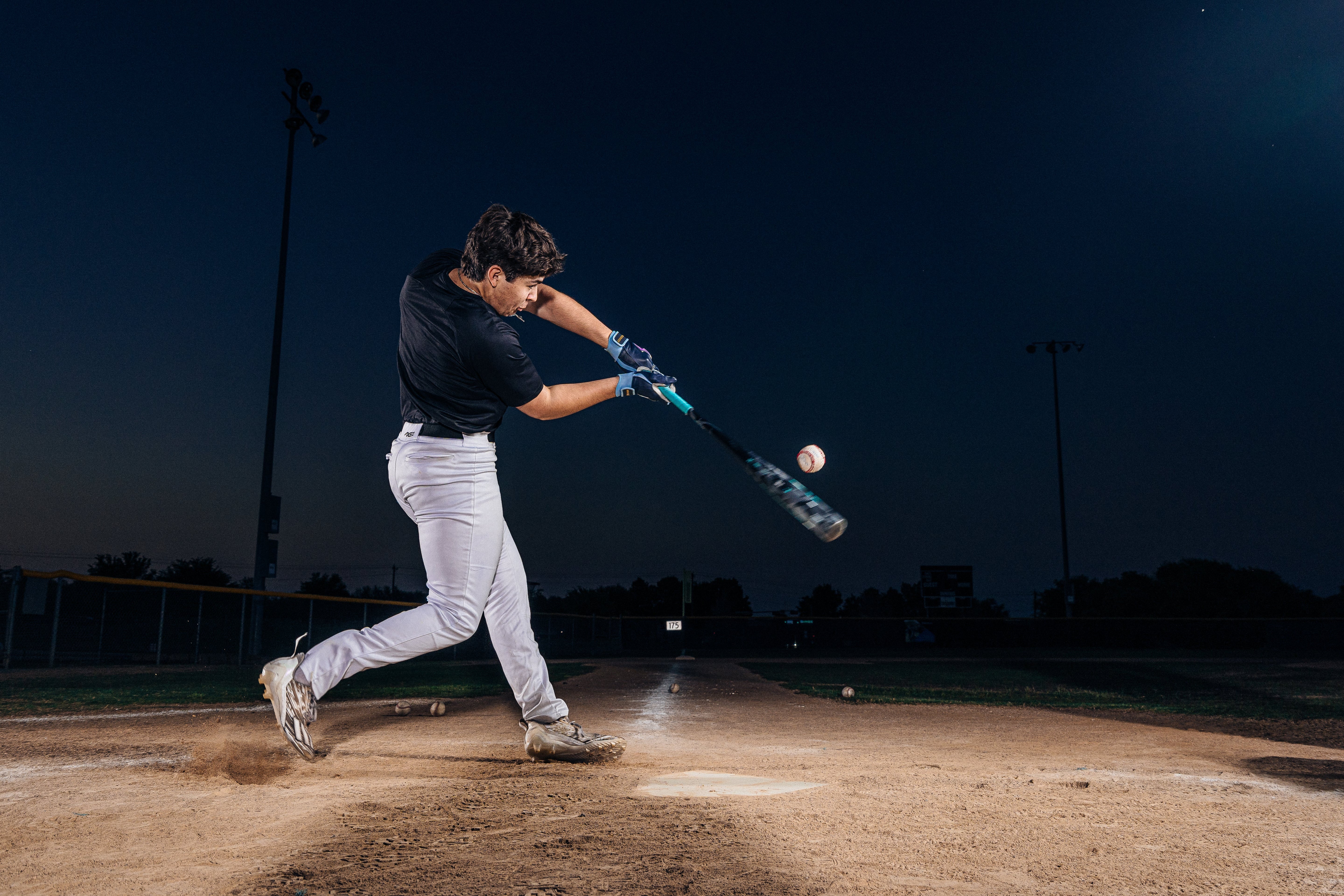 Axe Strato 3 BBCOR Baseball Bat | -3 | Flared Handle |