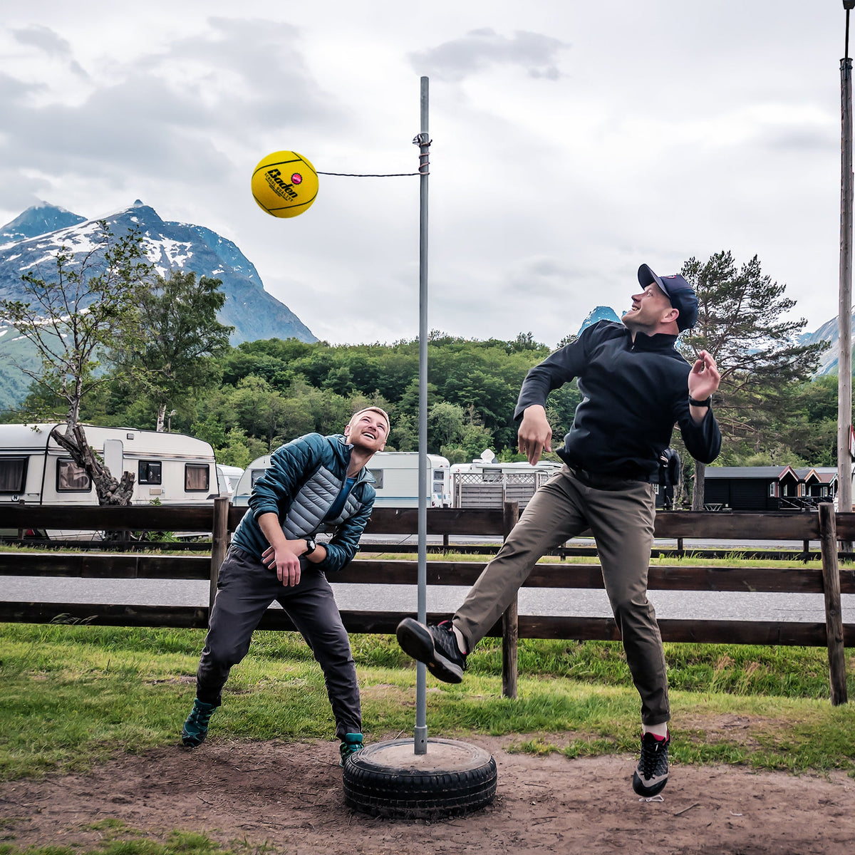 Balón de tetherball oficial para patio de recreo Baden T500