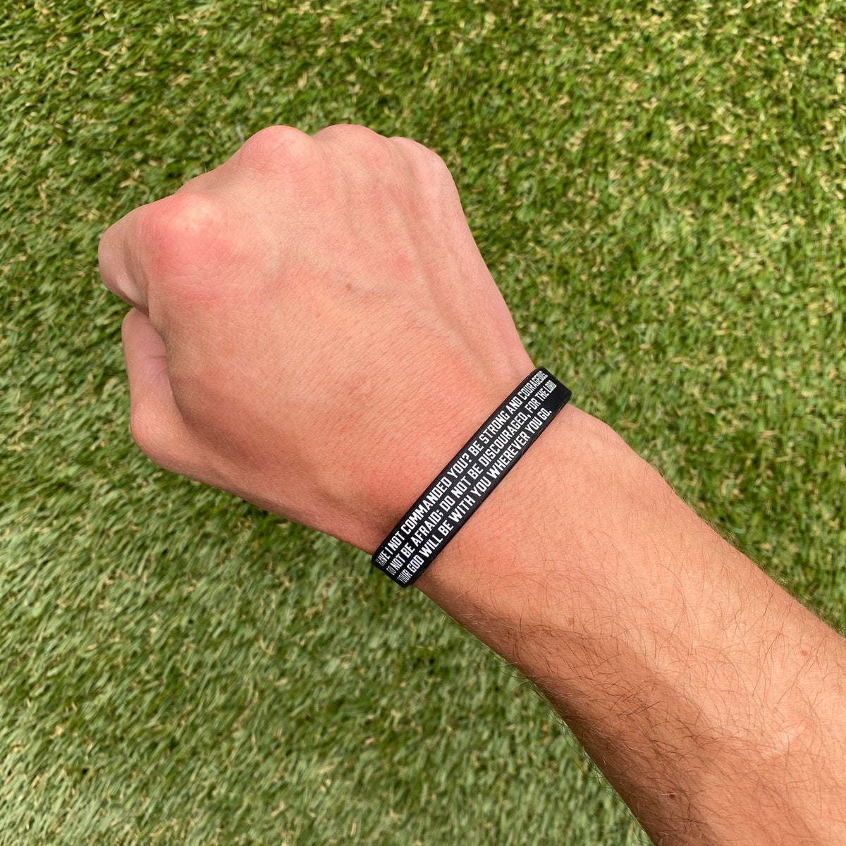 Joshua 1:9 Wristband - Pro Game Sports