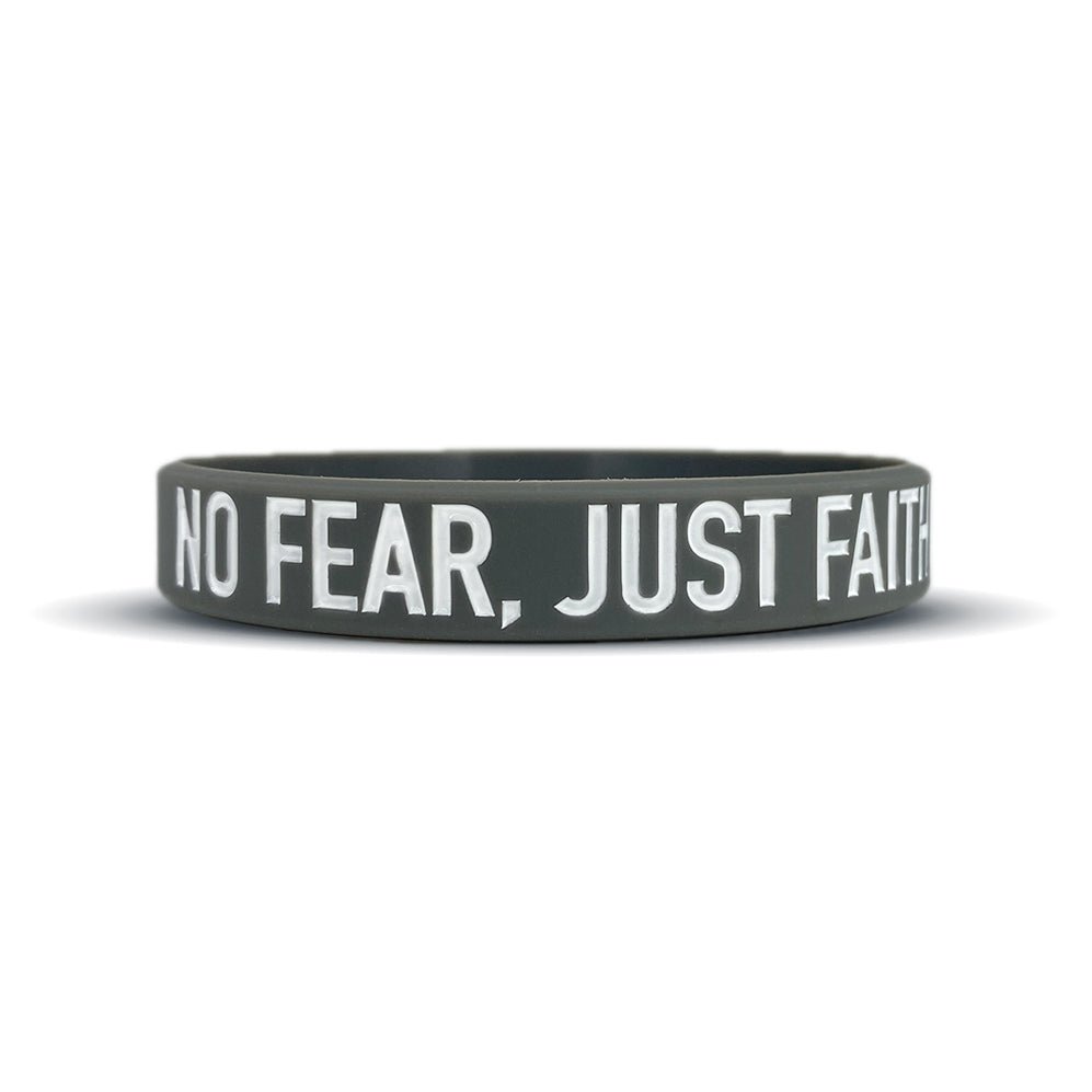 NO FEAR, JUST FAITH Wristband - Pro Game Sports