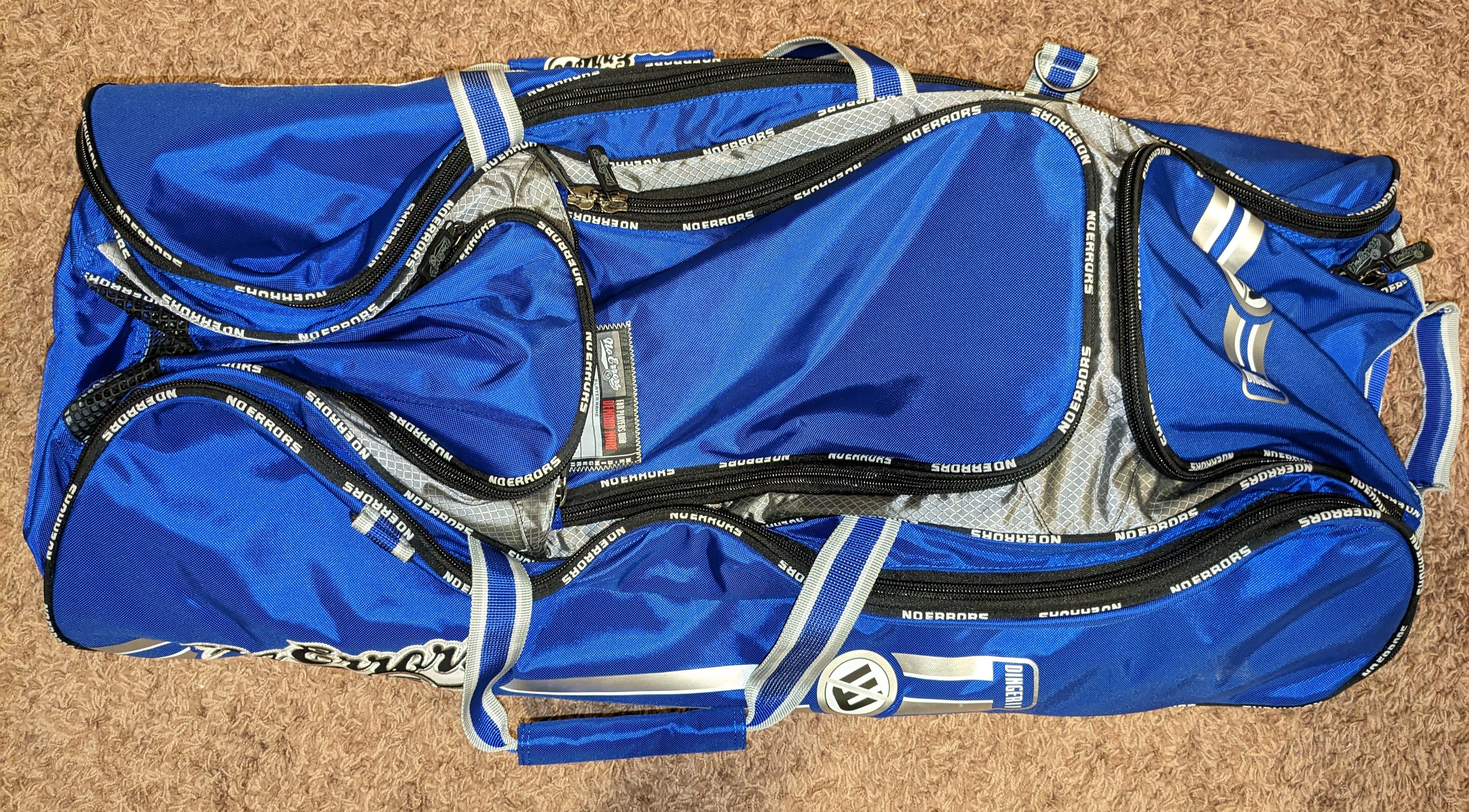 Used Louisville Slugger PLAYER WHEELED Baseball and Softball Equipment Bags  Baseball and Softball Equipment Bags