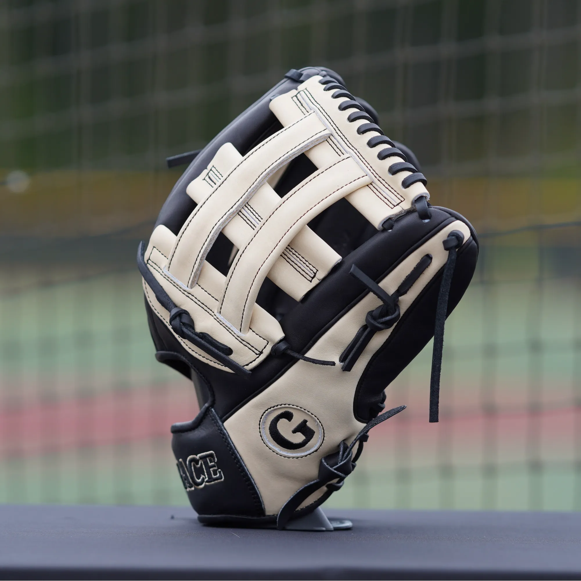 12.75" Outfield H-Web Grace Glove