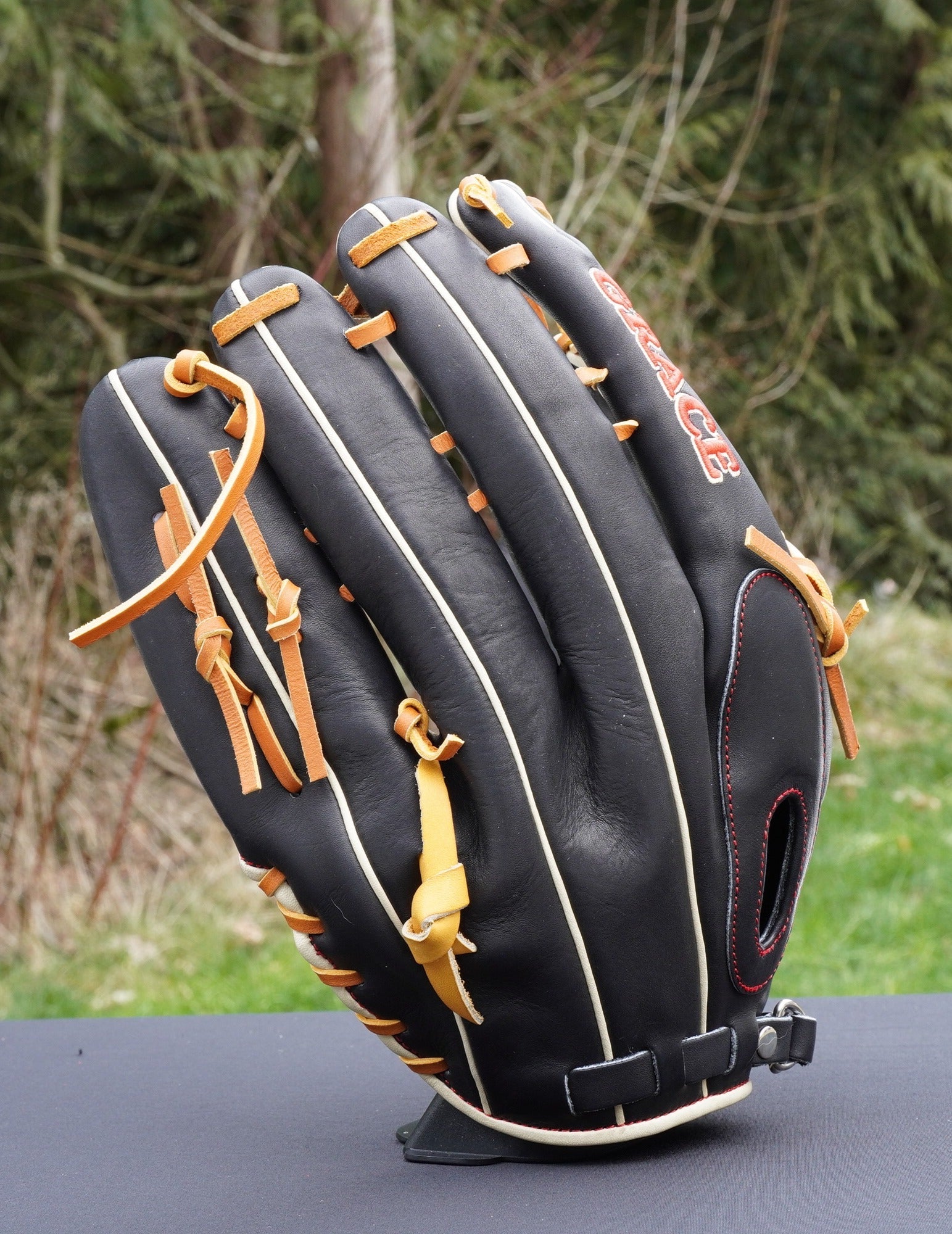 12.75" Outfield 6-Finger Grace Glove