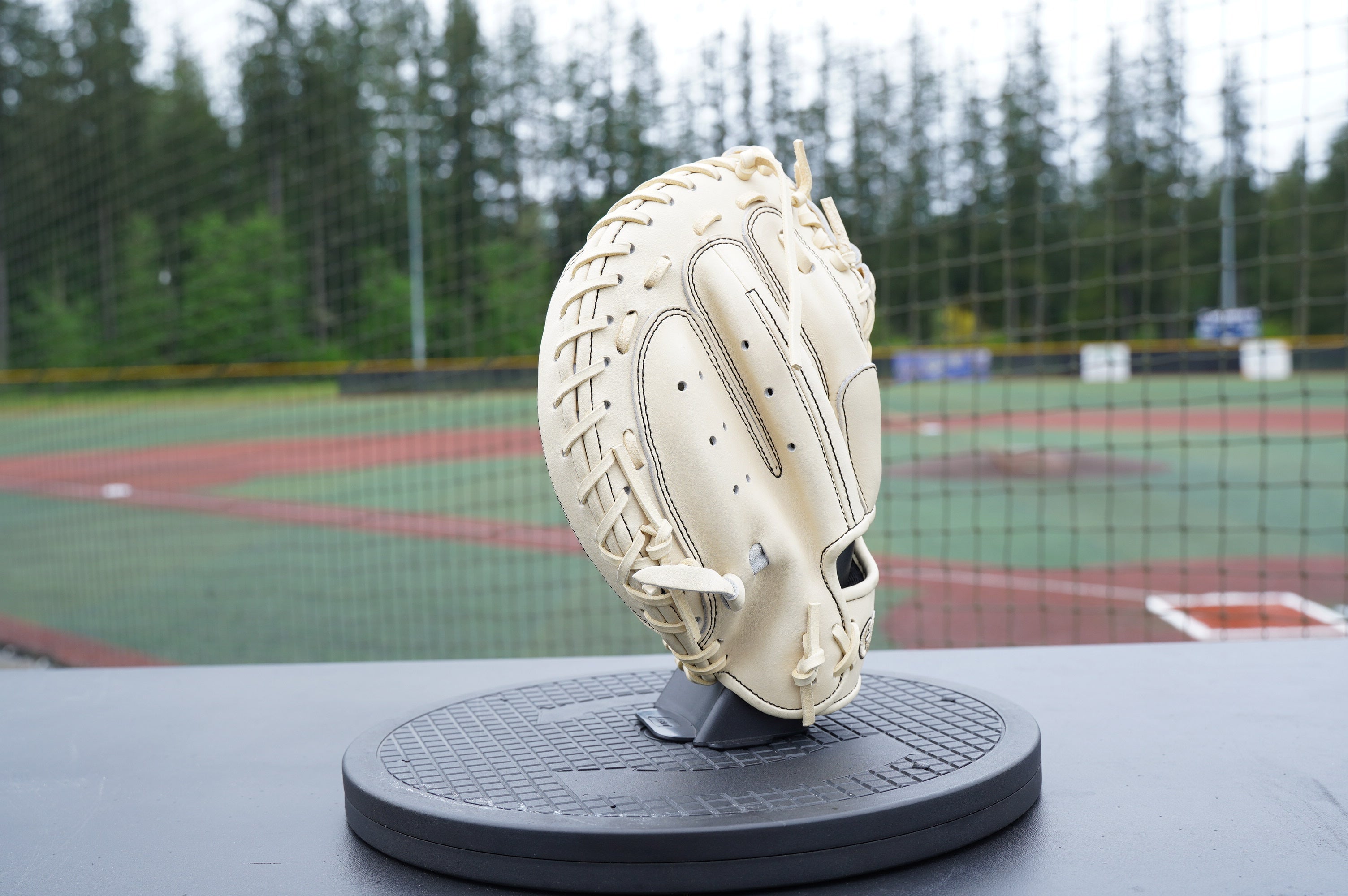 28.5" Catchers Pro Trainer - Grace Glove