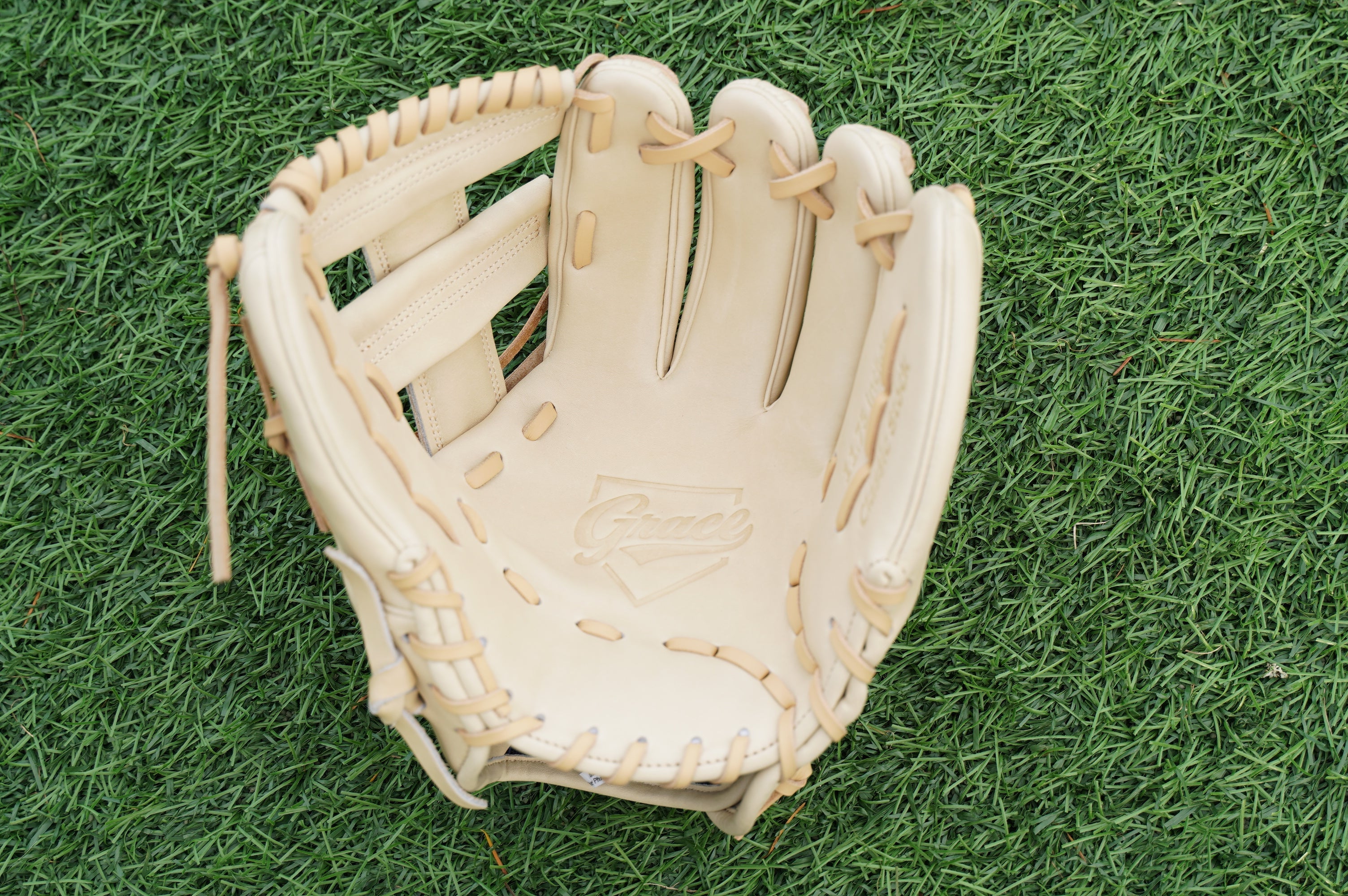 11.75" Infield OG-Web Grace Glove