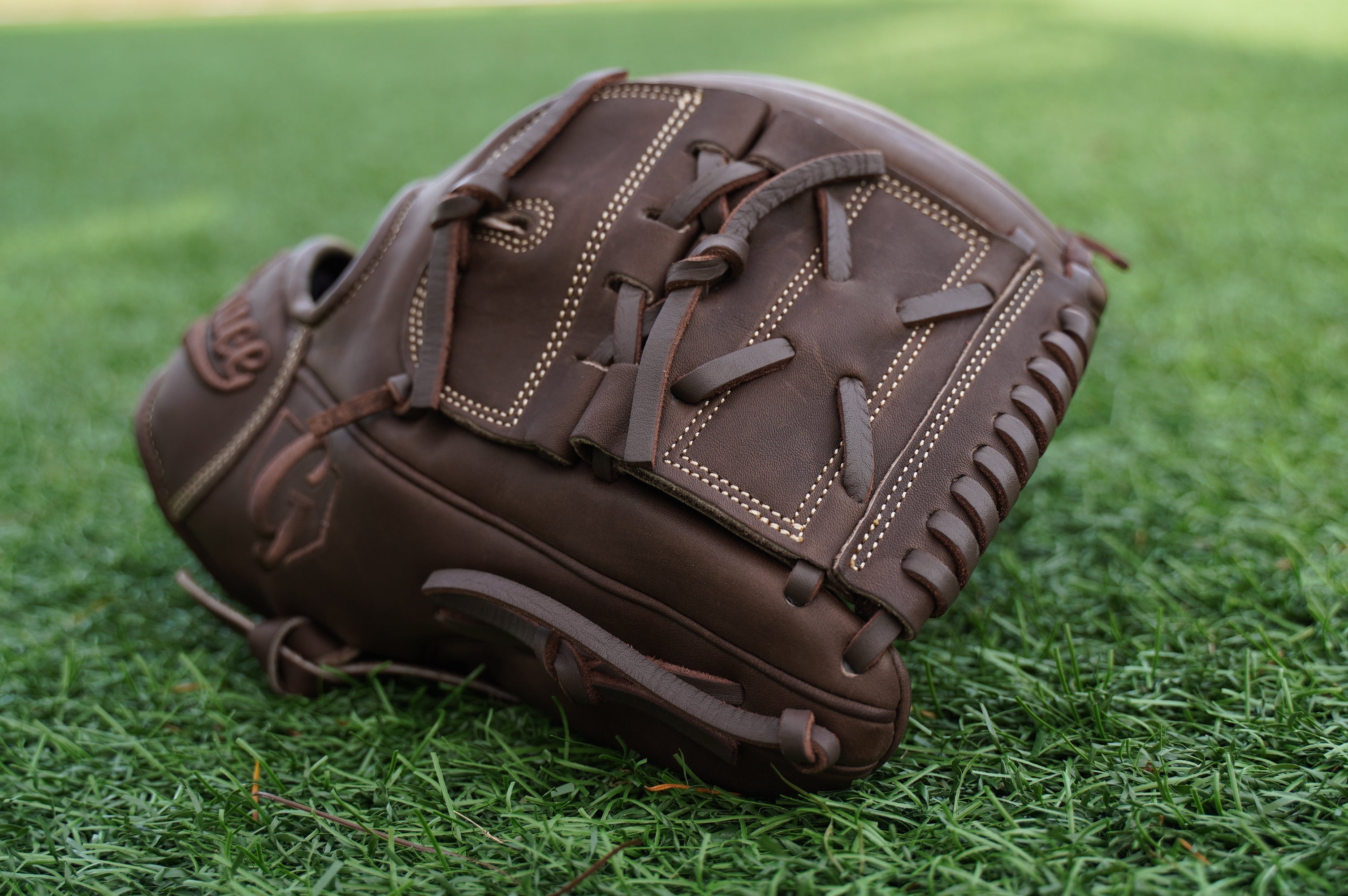 12" Infield/ Outfield MG-Closed Web Grace Glove