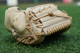 33" Closed Web Catchers Mitt Grace Glove
