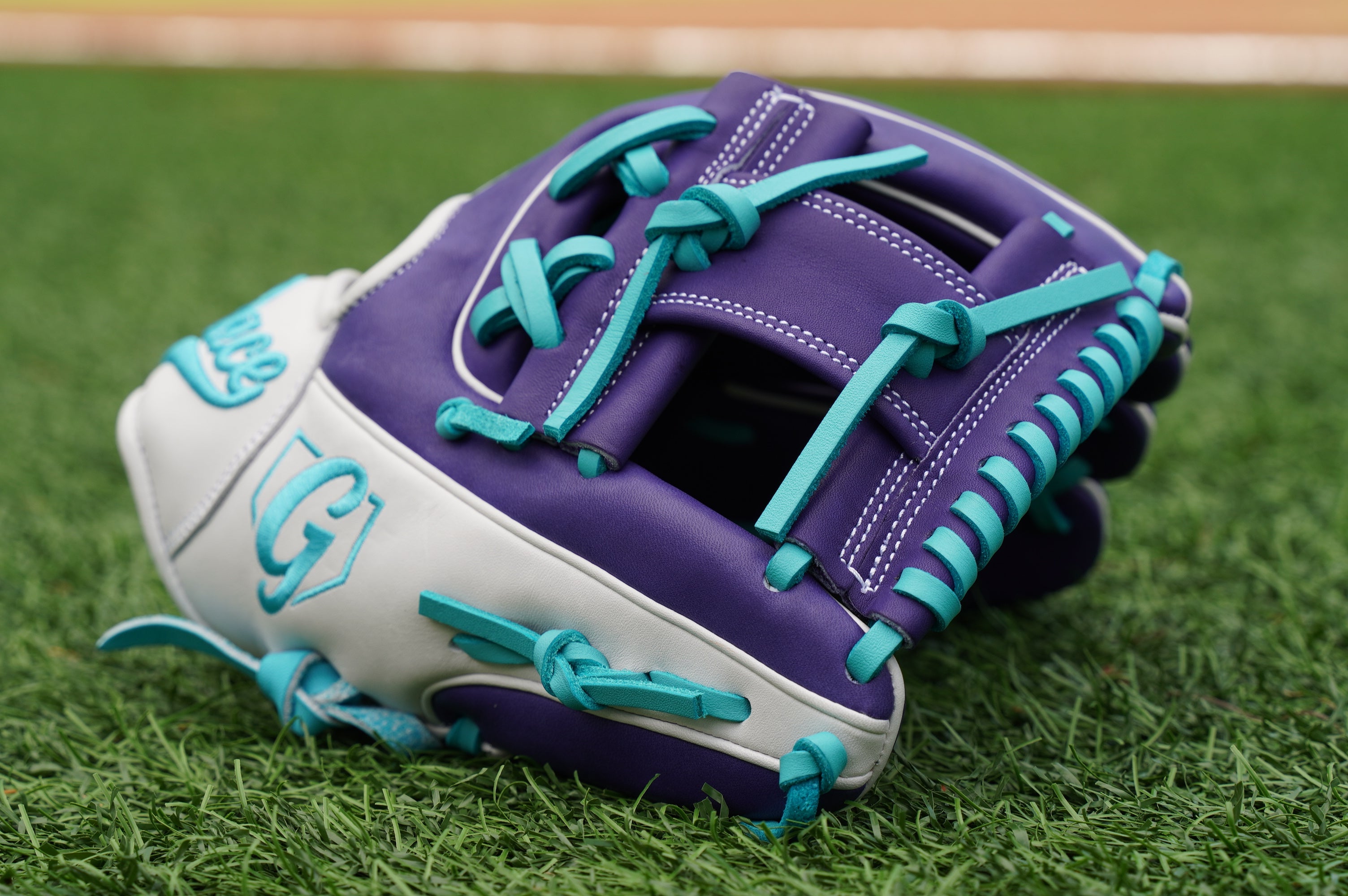 11.50" Infield Limited I-Web Baseball Grace Glove