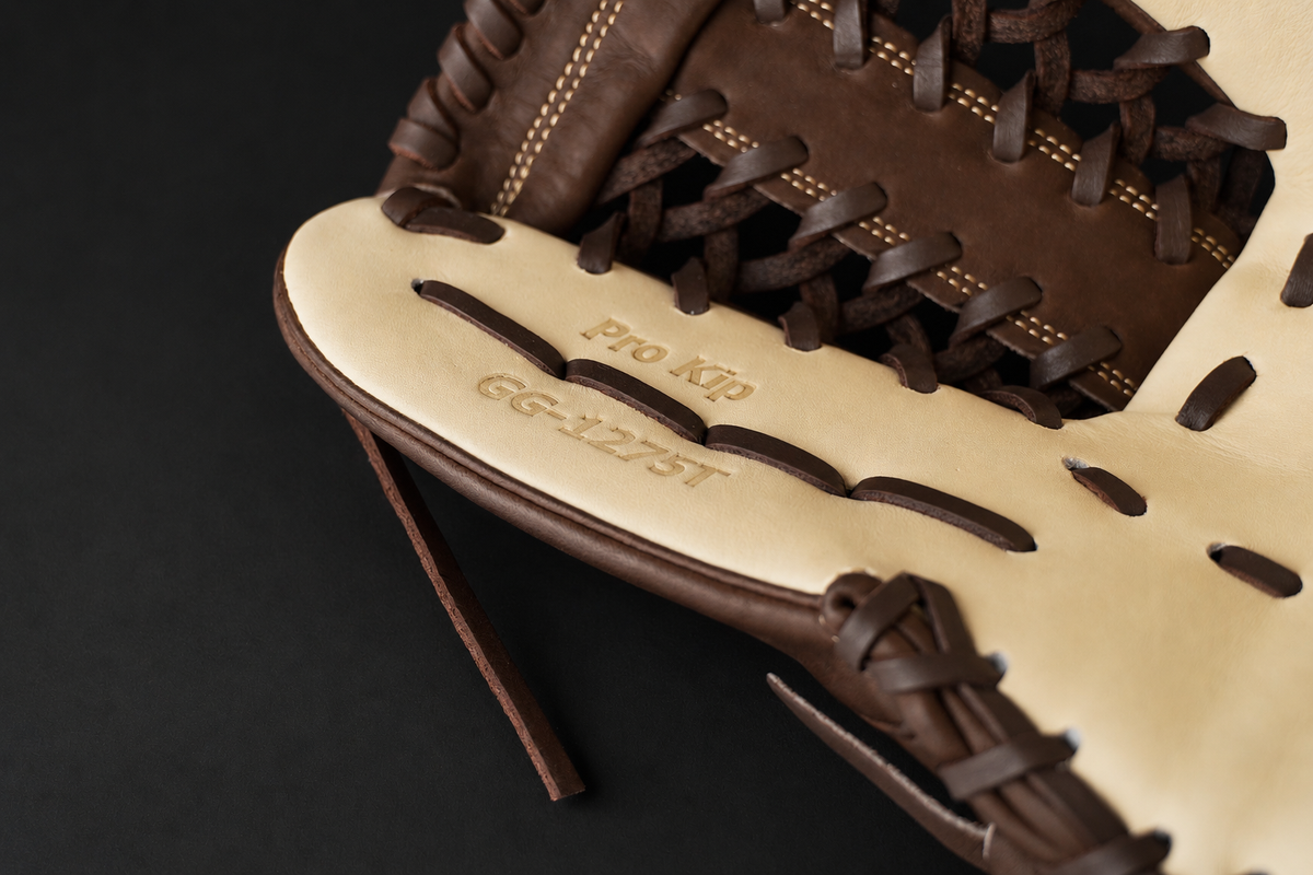 12.75" T-Trap Outfield Grace Glove - GG1275T