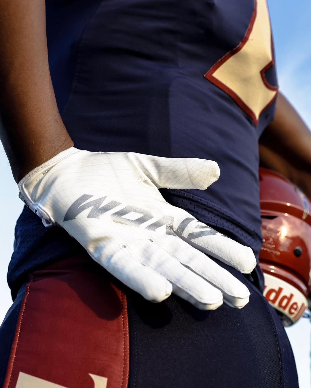 Phenom Elite VPS5 Adult Football Gloves - Team Colors