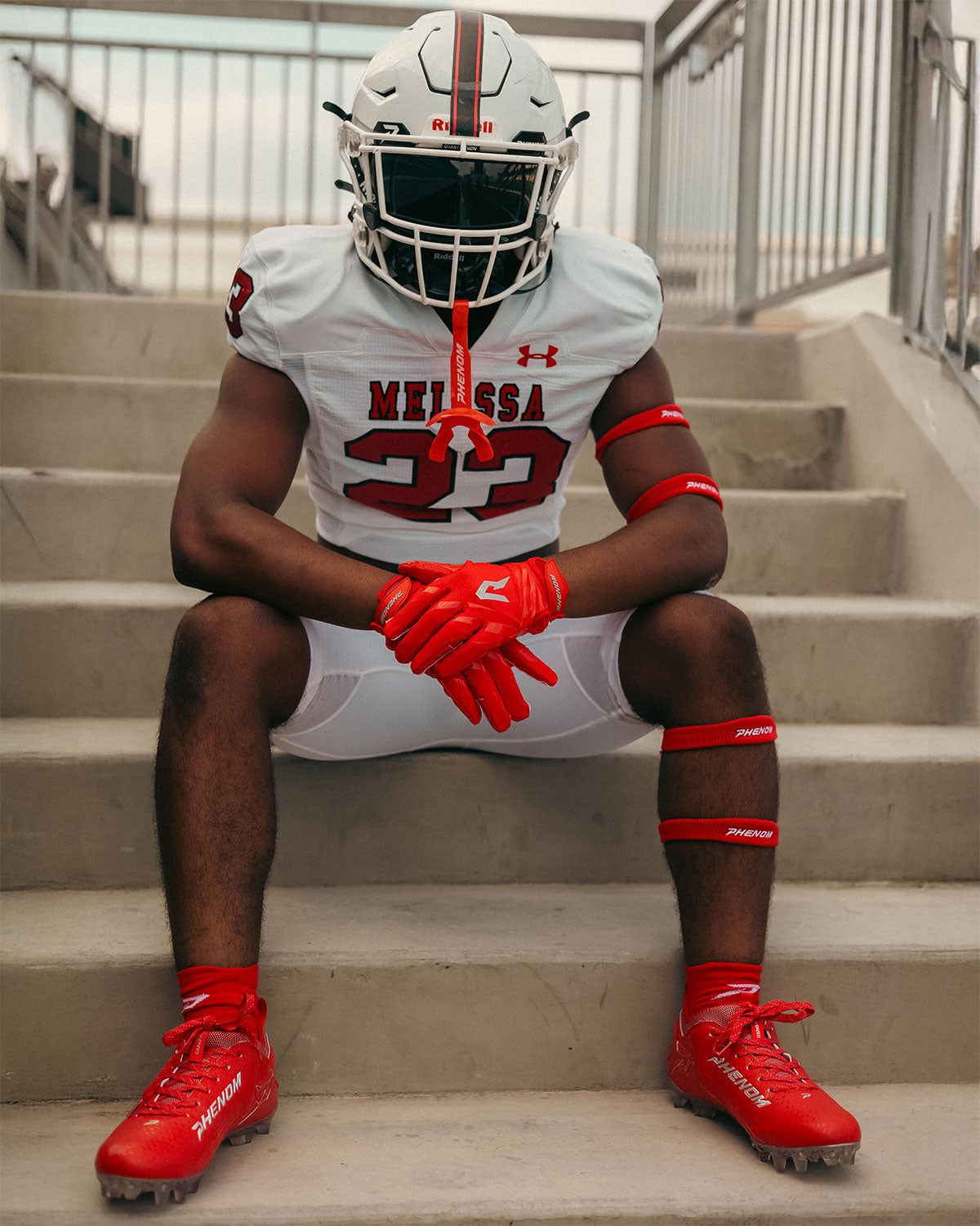 Phenom Elite VPS5 Adult Football Gloves - Team Colors