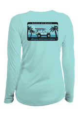 Original Raised By Waves Chica Costera