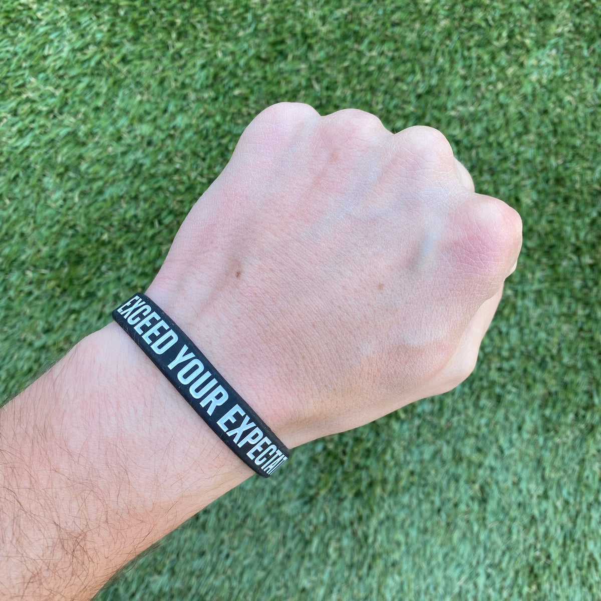 EXCEED YOUR EXPECTATIONS Wristband - Pro Game Sports