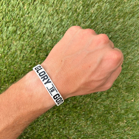 GLORY TO GOD Wristband - Pro Game Sports